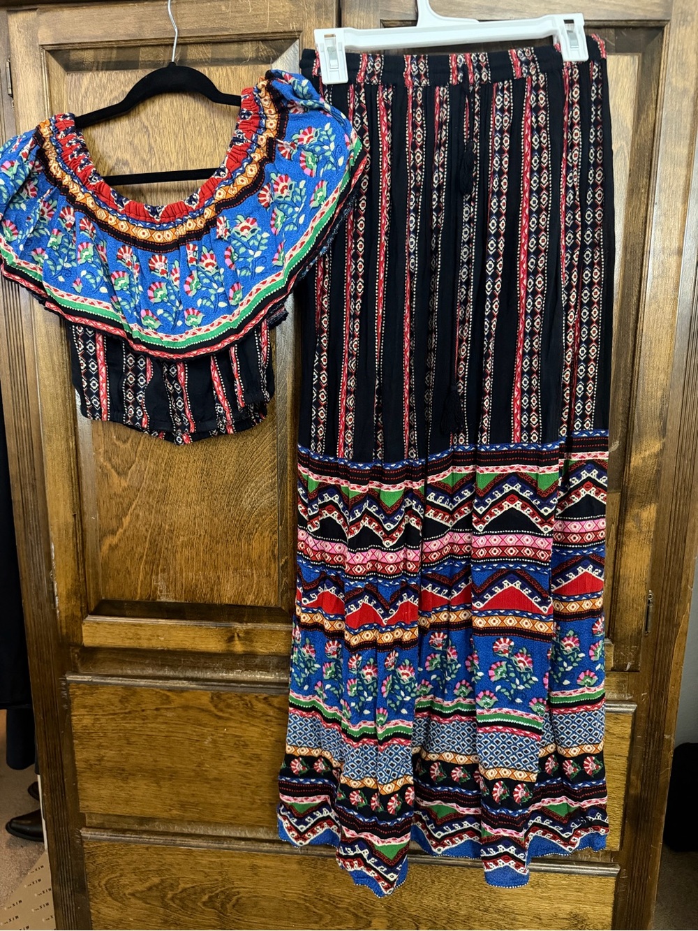 Forever 21 Vibrant Blue and Black Boho Maxi Set